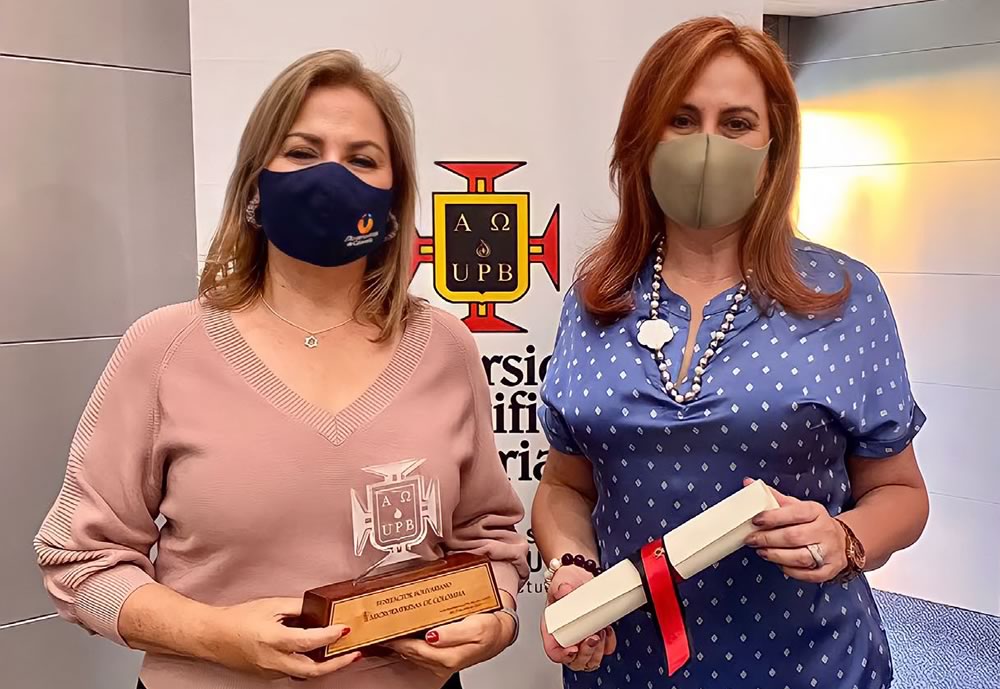 Dra. María Teresa Gómez y Dra. Patricia Pérez Guerra Gallego y