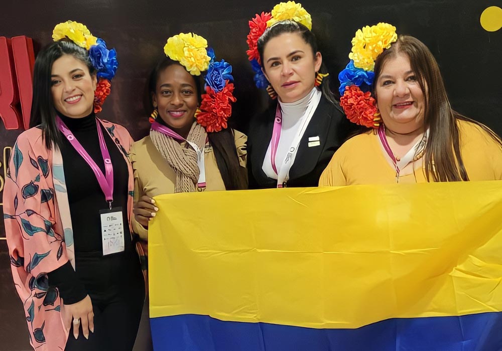 Cumbre Internacional de Mujeres Rurales Autoridades. Cusco, Perú