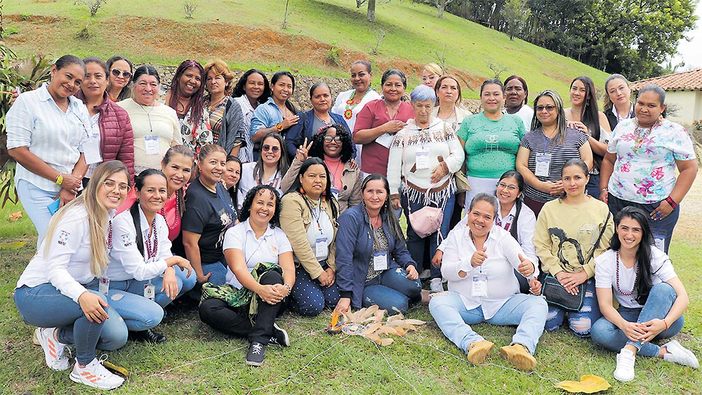 Encuentro mujeres productoras y emprendedoras