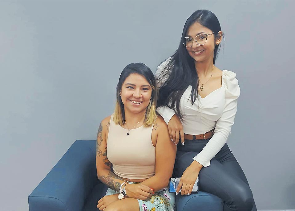 Jennifer Cortés y Melissa Vásquez