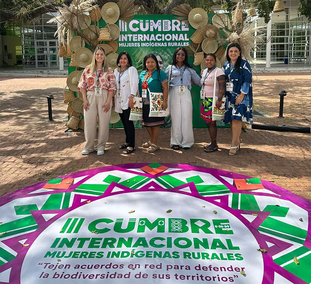 II Cumbre de Mujeres Indígenas Rurales Mujeres indígenas rurales: tejiendo redes por la biodiversidad y la justicia climática - Microempresas de Colombia
